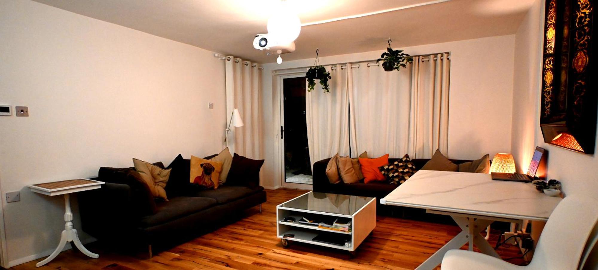 Вилла 3-bed House With Amazing Garden Лондон